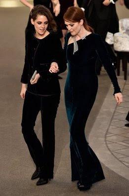 Kristen Stewart, Rita Ora, Julianne Moore abren desfile en Paris