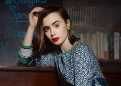 Lily Collins en Chanel Paris Fashion Week