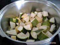 Crema de calabacín con mejillones confitados Crema de calabacín con mejillones confitados