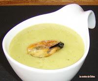 Crema de calabacín con mejillones confitados Crema de calabacín con mejillones confitados