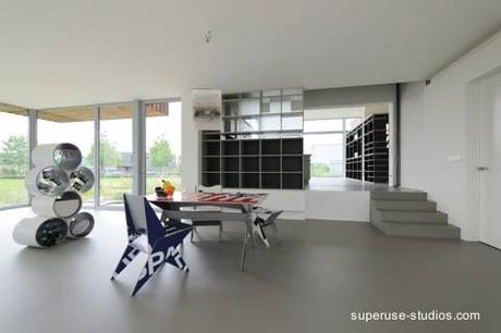 Villa en Holanda construida con materiales reciclados. Villa en Holanda construida con materiales reciclados.