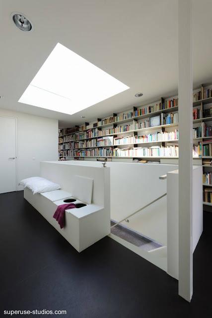 Villa en Holanda construida con materiales reciclados. Villa en Holanda construida con materiales reciclados.