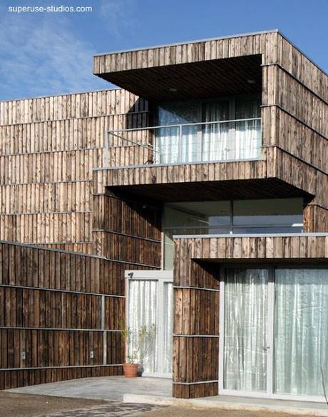 Villa en Holanda construida con materiales reciclados. Villa en Holanda construida con materiales reciclados.