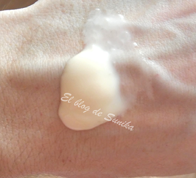 Crema sin aclarado al datil del desierto textura