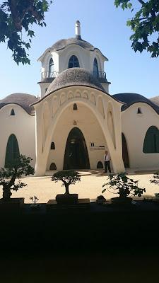 Masia Freixas , exposicion en el parque . Masia Freixas , exposicion en el parque .