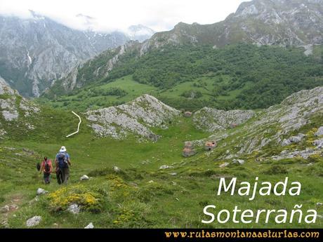 Ruta Tielve Peña Maín: Majada Soterraña Ruta Tielve Peña Maín: Majada Soterraña