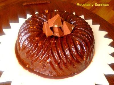 BUNDT DE TOBLERONE BUNDT DE TOBLERONE