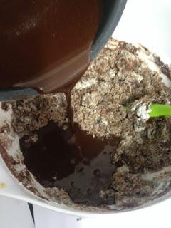 BUNDT DE TOBLERONE BUNDT DE TOBLERONE