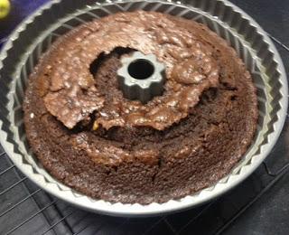 BUNDT DE TOBLERONE BUNDT DE TOBLERONE