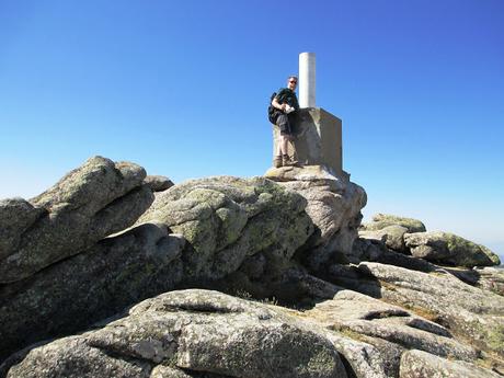 CUEVA VALIENTE (y II) CUEVA VALIENTE (y II)