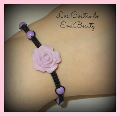 Mis manualidades: Pulseras con abalorios de madera y flores de resina. Mis manualidades: Pulseras con abalorios de madera y flores de resina.