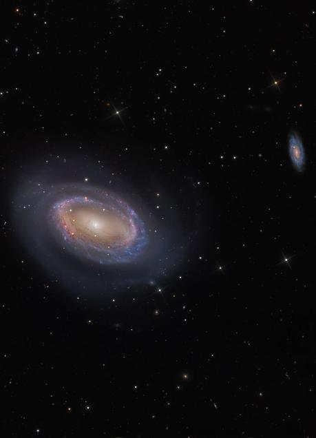 Un sólo brazo para NGC 4725 Un sólo brazo para NGC 4725