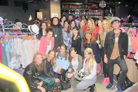 Pop Up Store Experience Foto de grupo