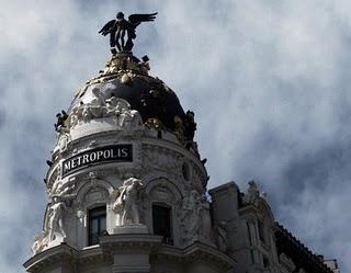 El Edificio Metrópolis, uno de los emblemas de Madrid. El Edificio Metrópolis, uno de los emblemas de Madrid.