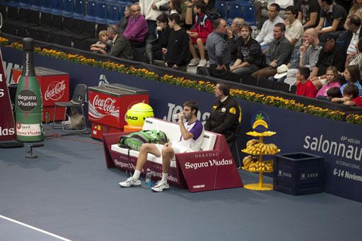 A-cero´s designs Los diseños de A-cero llegan hasta el Gran Premio de Motociclismo y el Open 500 de tenis