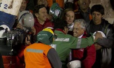 Brad Pitt quiere hacer la película sobre los mineros chilenos Brad Pitt quiere hacer la película sobre los mineros chilenos