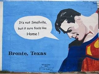 Mural de Superman descubierto al oeste de Texas Mural de Superman descubierto al oeste de Texas
