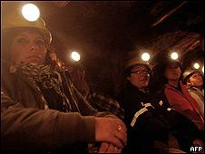 33 mujeres, encerradas en una mina de Chile como protesta