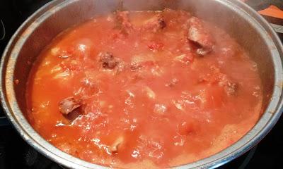 Costillas de Cerdo con Tomate Costillas de Cerdo con Tomate