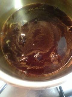 ATÚN Y SALMÓN EN TEMPURA CON MAYONESA AROMATIZADA EN WASABI Y REDUCCIÓN DE SALSA DE SOJA ATÚN Y SALMÓN EN TEMPURA CON MAYONESA AROMATIZADA EN WASABI Y REDUCCIÓN DE SALSA DE SOJA