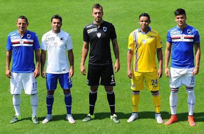 La nueva camiseta de la Sampdoria incluye un cántico para la afición La nueva camiseta de la Sampdoria incluye un cántico para la afición