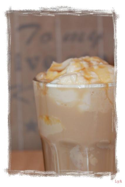 Affogato al café... para combatir estas olas de calor... para el Reto Cocinas del Mundo Affogato al café... para combatir estas olas de calor... para el Reto Cocinas del Mundo