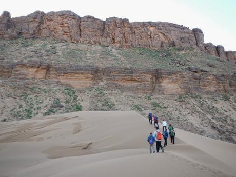 Dunas y montañas Tidri. Valle del Draa (Marruecos)