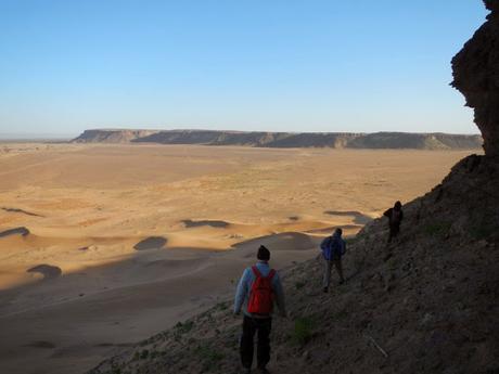 Dunas y montañas Tidri. Valle del Draa (Marruecos)