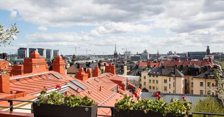 Pequeño ático con amplia terraza interiores espacios pequeños estilo y diseño nórdico escandinavo distribución diáfana Diseño de interiores de lofts y áticos decoración en blanco Decoración de interiores cocinas pequeñas cocinas blancas blog decoracion interiores Pequeño ático con amplia terraza interiores espacios pequeños estilo y diseño nórdico escandinavo distribución diáfana Diseño de interiores de lofts y áticos decoración en blanco Decoración de interiores cocinas pequeñas cocinas blancas blog decoracion interiores