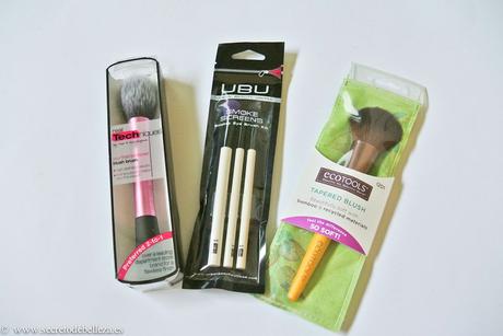 DUELO DE BROCHAS | REAL TECHNIQUES | ECOTOOLS | UBU. DUELO DE BROCHAS | REAL TECHNIQUES | ECOTOOLS | UBU.