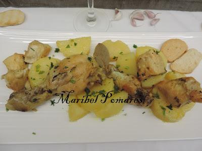 Pollo con patatas a la importancia. Pollo con patatas a la importancia.