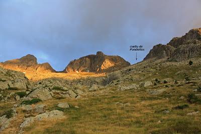 Cresta Infiernos + Cresta Argualas: Los 9 de Panticosa Cresta Infiernos + Cresta Argualas: Los 9 de Panticosa