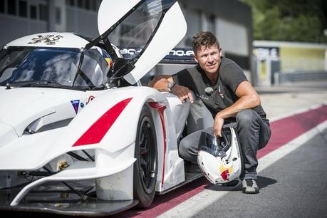 Felix Baumgartner: El salto del siglo Comunidad de Aventurero en Perú