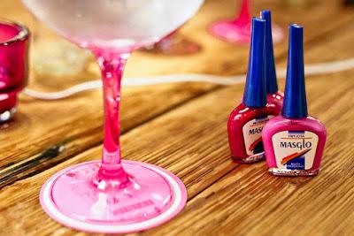 Masglo y los Gin&Manicures de Madrid Confidential