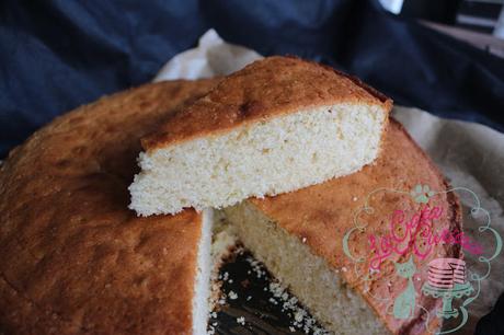 BIZCOCHO DE CARDAMOMO Y LIMA BIZCOCHO DE CARDAMOMO Y LIMA