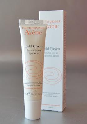 Hidratación del rostro con AVÈNE