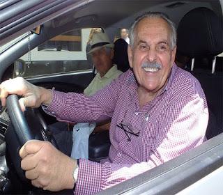 MUFARECH QUIERE HACER BAILAR A LOS ALCALDES DE LIMA PROVINCIAS… MUFARECH QUIERE HACER BAILAR A LOS ALCALDES DE LIMA PROVINCIAS…