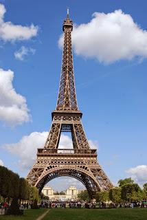 ¿En qué consiste nombrar y formular un compuesto? ¿En qué consiste nombrar y formular un compuesto?