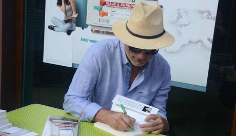 ¿Cuándo un escritor debe obsequiar o regalar su novela? ¿Cuándo un escritor debe obsequiar o regalar su novela?