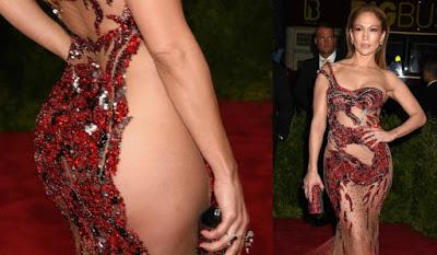 LOS NAKED DRESS: LOS VESTIDOS “MUST HAVE” ENTRE LAS CELEBRITIES LOS NAKED DRESS: LOS VESTIDOS “MUST HAVE” ENTRE LAS CELEBRITIES