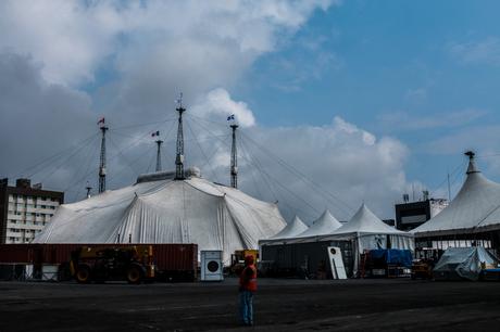 La función esta por comenzar: Cirque Du Soleil La función esta por comenzar: Cirque Du Soleil