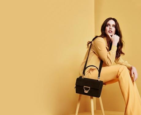 Emily DiDonato monocromática en la nueva campaña de Coccinelle