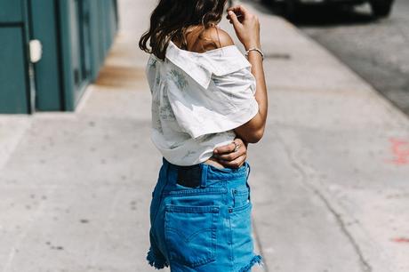 The High Line High_Line_Park-NYC-Levis-Shirt-Off_The_Shoulders-Live_on_Levis-New_York-Collage_Vintage-Outfit-Soludos_Espadrilles-12