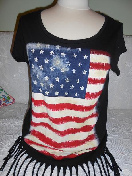 Diy: tuneando una camiseta grande Diy: tuneando una camiseta grande