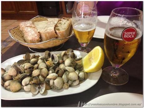 Berberechos y cerveza Berberechos y cerveza