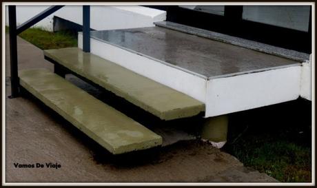 VIAJES SINCRONIZADOS. EXPERIMENTO NRO 1. Un viaje por mi barrio escaleras