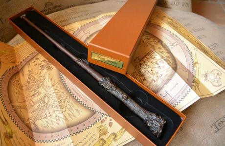 The Wizarding World of Harry Potter Varita de Harry Potter