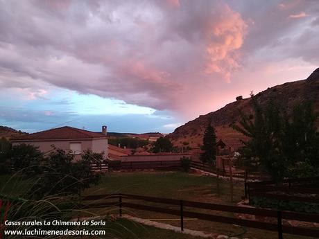 Calatañazor, la Fuentona, el Cañón del Río Lobos y Clunia atardecer casa rural la chimenea de soria