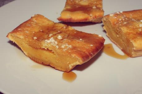 BIZCOCHITOS DE QUESO, NARANJA Y SIROPE DE ARCE BIZCOCHITOS DE QUESO, NARANJA Y SIROPE DE ARCE