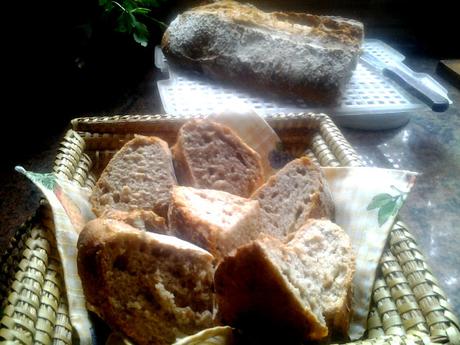 CAZUELA DE MEJILLONES CON GUISANTES Y ALCACHOFAS CAZUELA DE MEJILLONES CON GUISANTES Y ALCACHOFAS